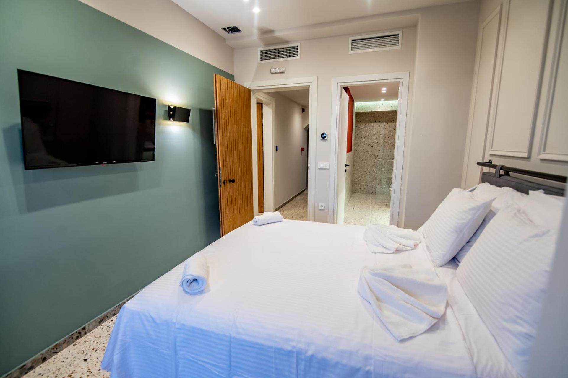 Belle Athenes - Luxury Rooms At Monastiraki Railway Station Buitenkant foto