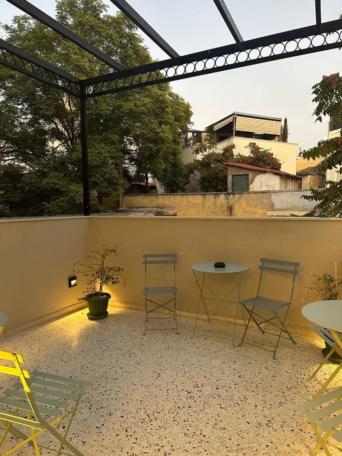 Belle Athenes - Luxury Rooms At Monastiraki Railway Station Buitenkant foto